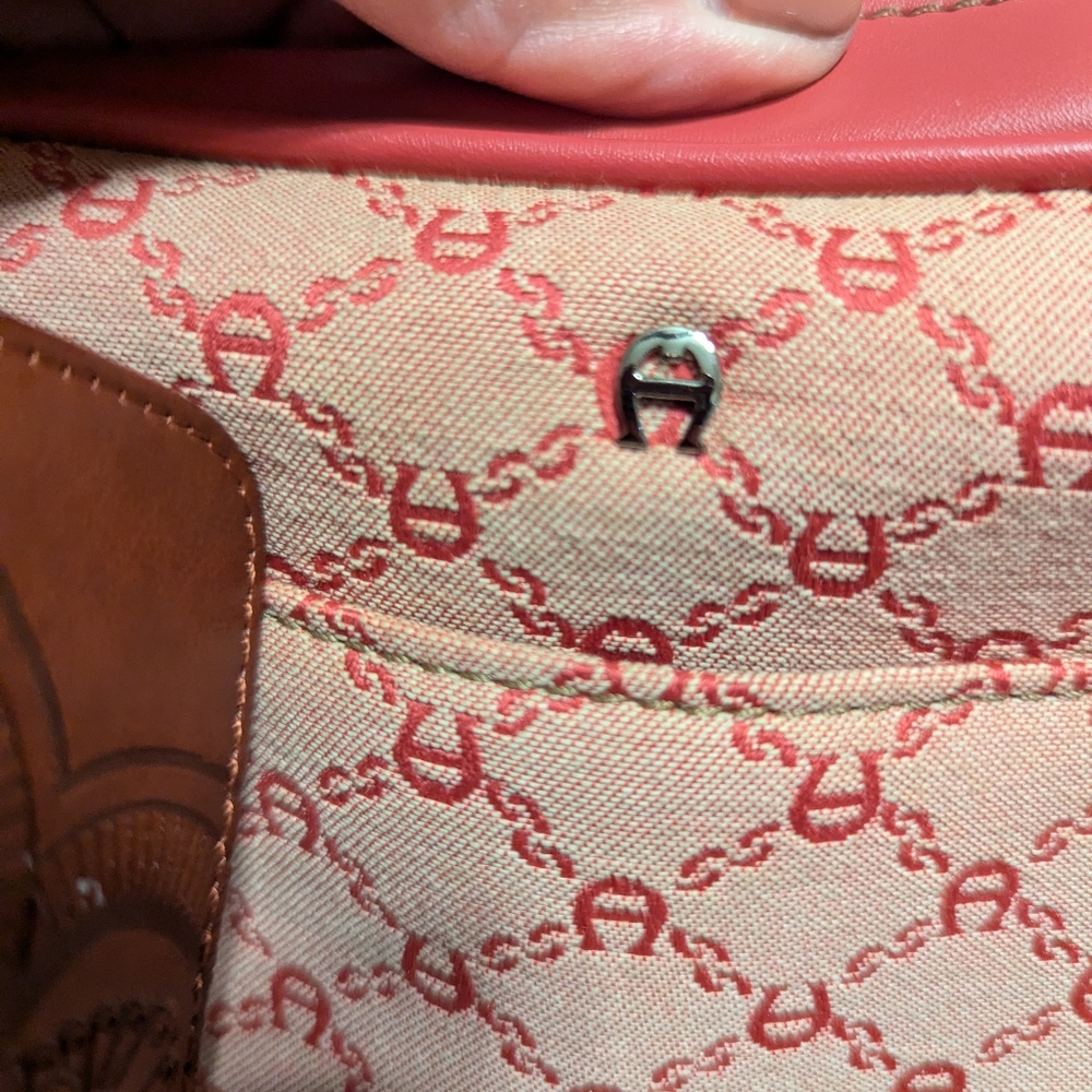 Pink Etienne Aigner  purse and wallet - Picture 8 of 12